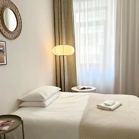 Casa Vergerio * Triest